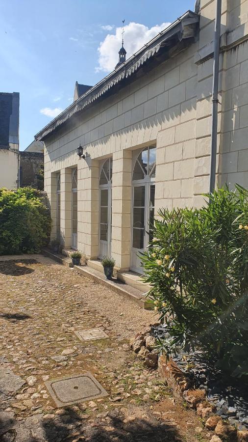 Hotel Les Destinees Chinon Exterior foto